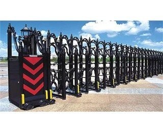 沙井物流园自动伸缩门-为物流园大门量身定制